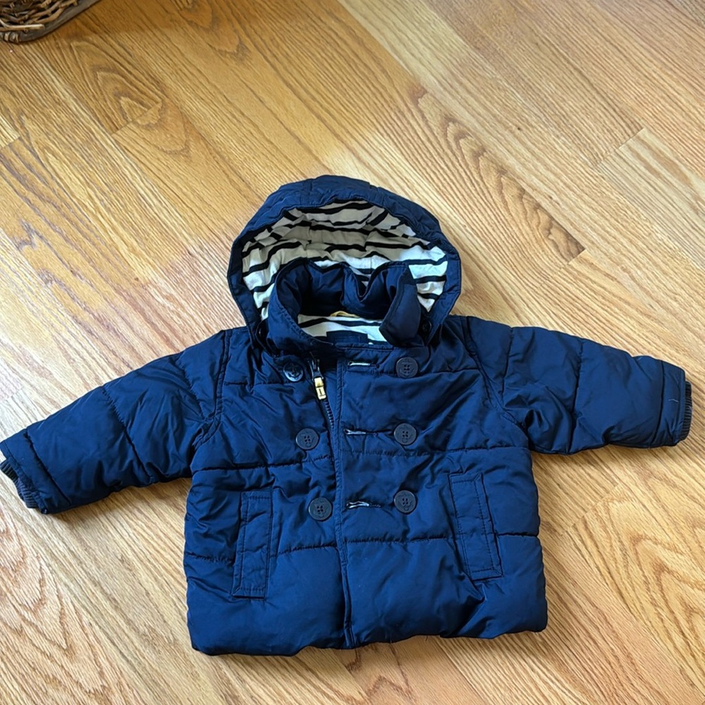 Baby Gap puffer jacket size 12-18 months